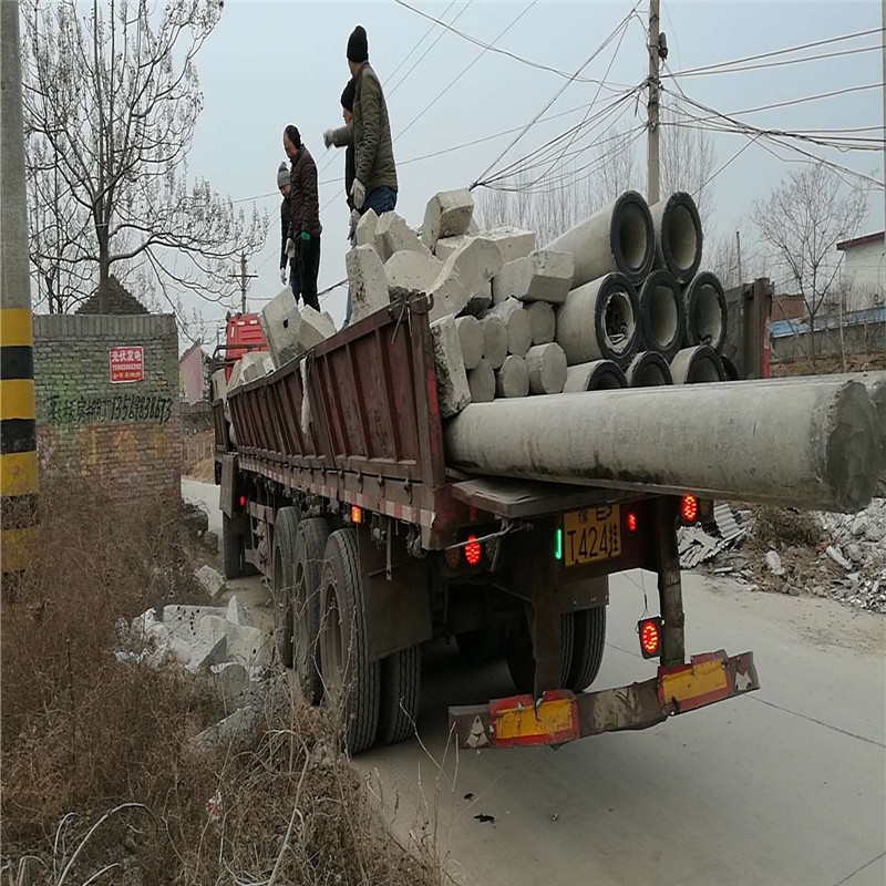 新鄉(xiāng)15米鋼筋混凝土電線桿和12米預應力電線桿運達地點